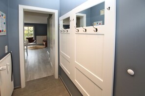 Interior - Ferienwohnung mit 3-zimmern auf ca. 50m² (Wyk auf Föhr)