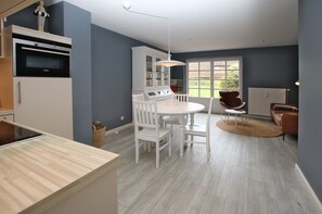 Interior - Ferienwohnung mit 3-zimmern auf ca. 50m² (Wyk auf Föhr)