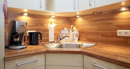 Ferienwohnung mit 2- Zimmern ca. 50m² und Kleinem Balkon
