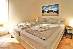 2 Schlafzimmer, Bügeleisen/Bügelbrett, Reisekinderbett, kostenloses WLAN
