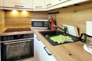 Microwave, oven, dishwasher