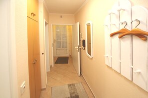 Interior - Ferienwohnung mit 2-zimmern auf ca. 45 m² am Südstrand (Wyk auf Föhr)