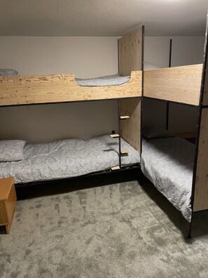 5 Schlafzimmer, kostenloses WLAN