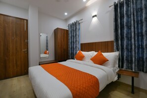 Room - Hotel Admire Inn By F9 Hotels (Ghaziabad)