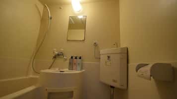 Phòng đôi cơ bản, không hút thuốc | Phòng tắm | Đồ dùng nhà tắm miễn phí, máy sấy tóc, khăn tắm, xà phòng