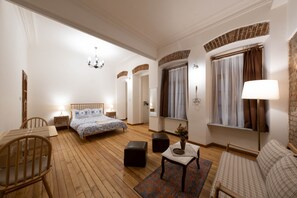 Iron/ironing board, free WiFi - Patio Suite in the Heart of Pera&Galata (Istanbul)