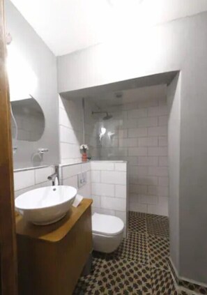 Bathroom - Patio Suite in the Heart of Pera&Galata (Istanbul)