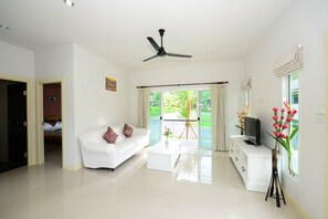 クラブ ヴィラ | 1 室のベッドルーム、デスク、WiFi (無料)、ベッドシーツ