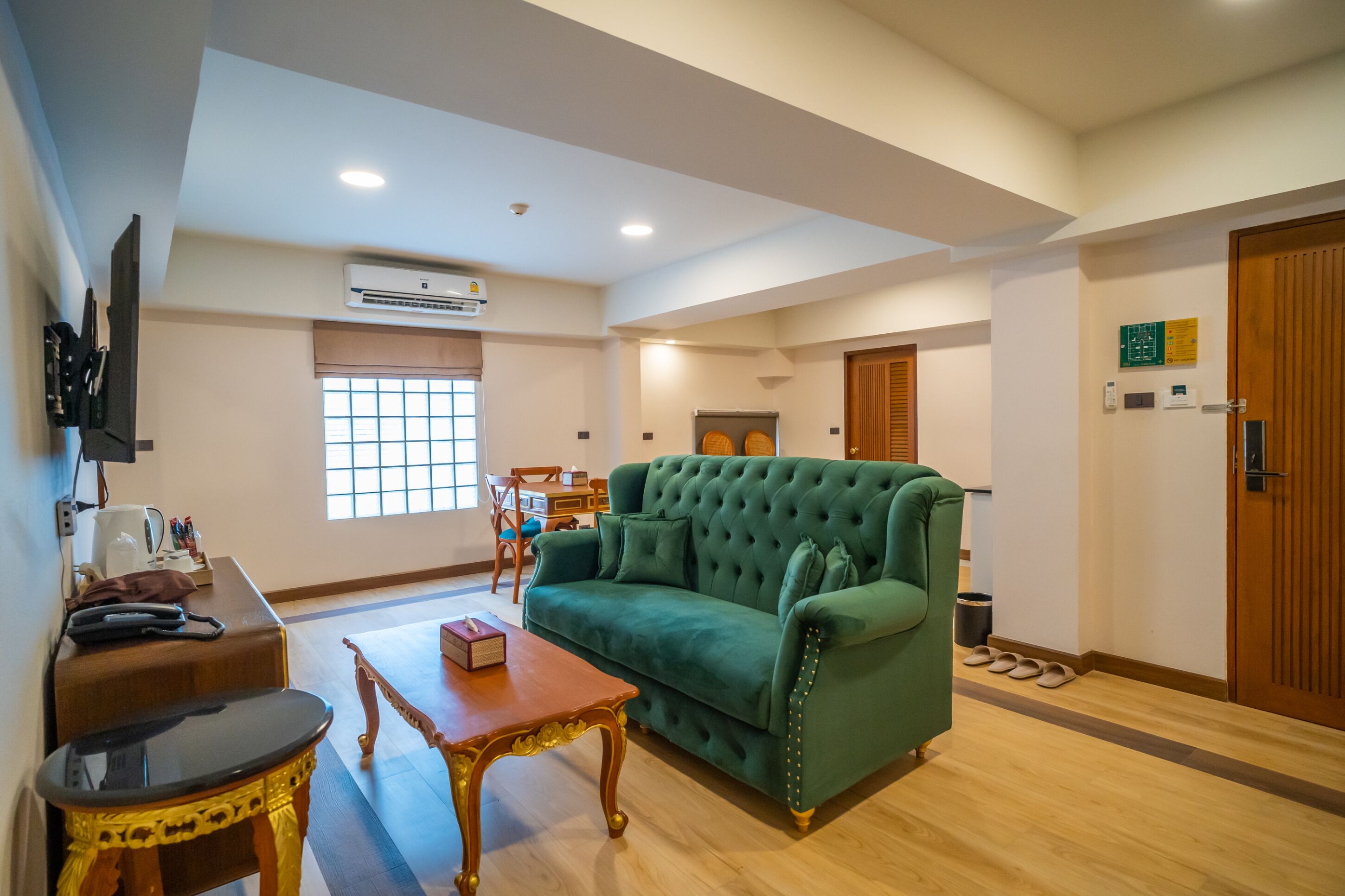 Suite – executive | Skrivebord, wi-fi (inkludert) og sengetøy