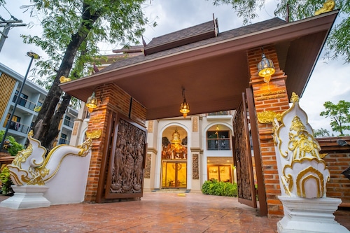 Siri Nakornpink Chiang Mai Hotel (Sha Plus+)