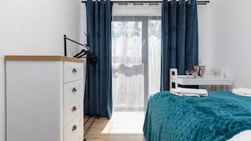 1 bedroom, iron/ironing board, WiFi, bed sheets