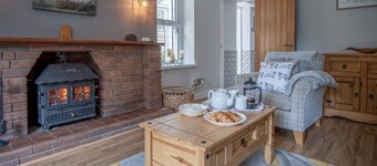 Wern Y Glais - 2 Bedroom Cottage - Glais