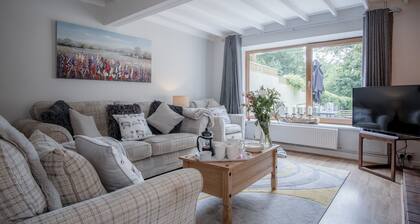 Wern Y Glais - 2 Bedroom Cottage - Glais