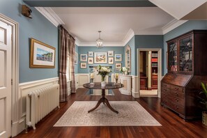 Hallway - The Coyle House - Donnini Deluxe (Ayr)