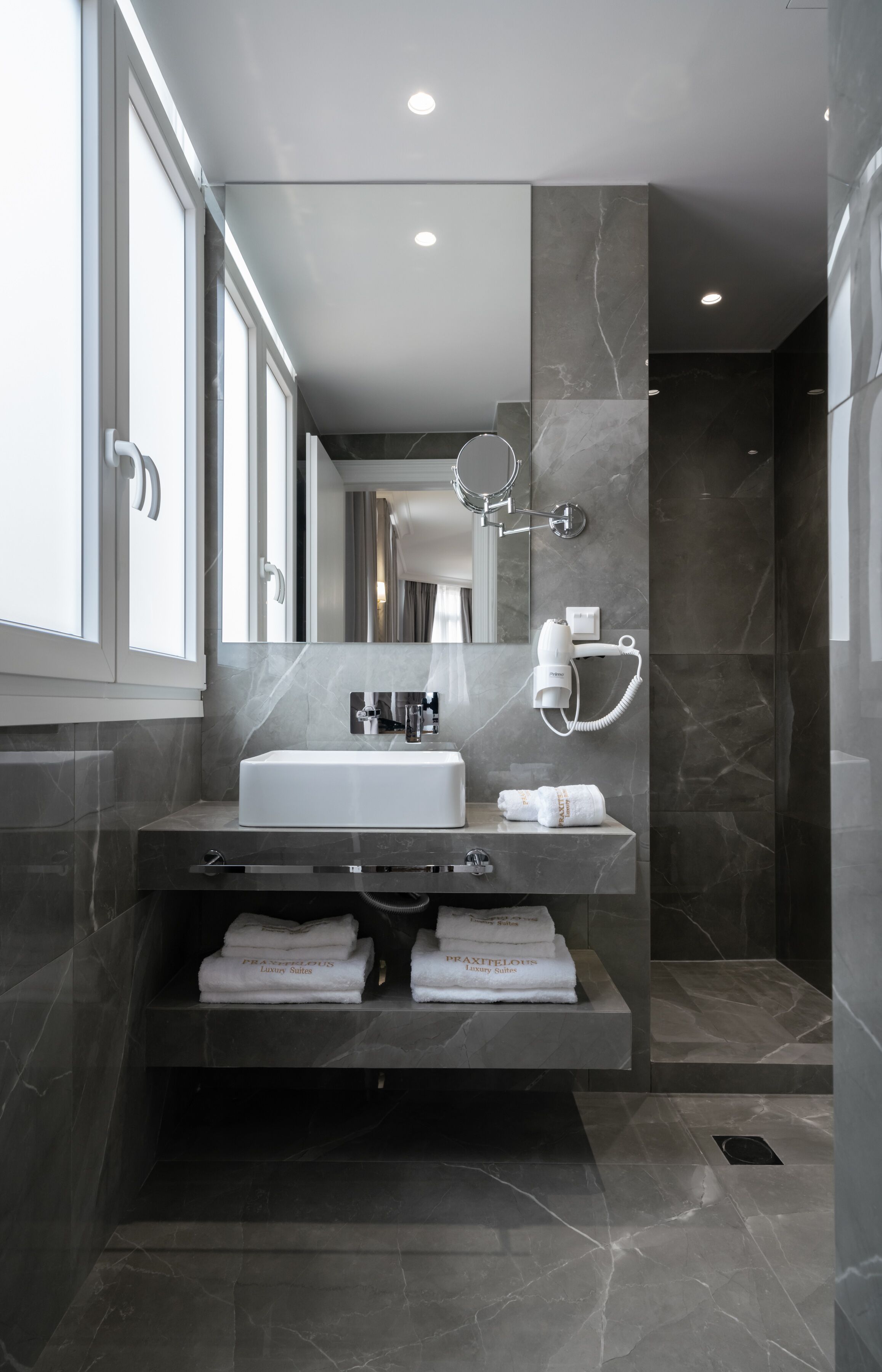 Photo - Praxitelous Luxury Suites