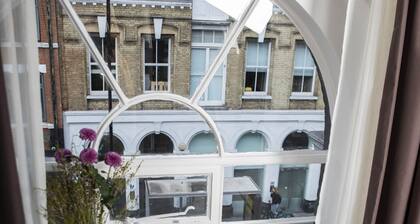 Bob W London Spitalfields