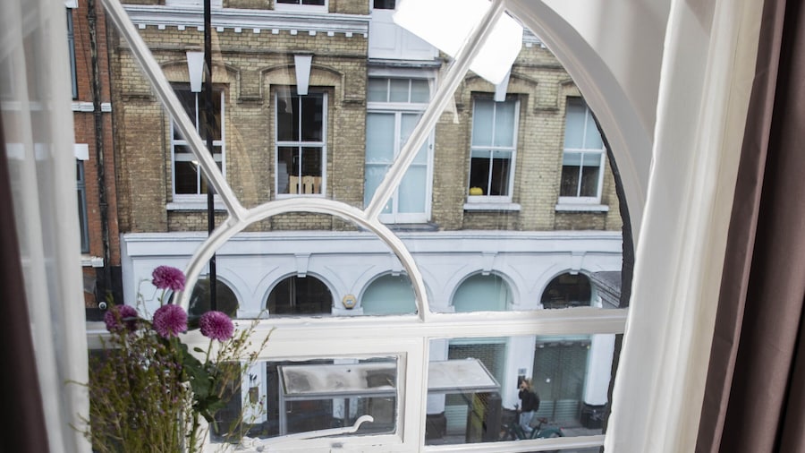 Bob W London Spitalfields