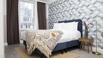 1 bedroom, desk, laptop workspace, blackout curtains