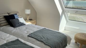 3 chambres, bureau, fer et planche à repasser, Wi-Fi gratuit