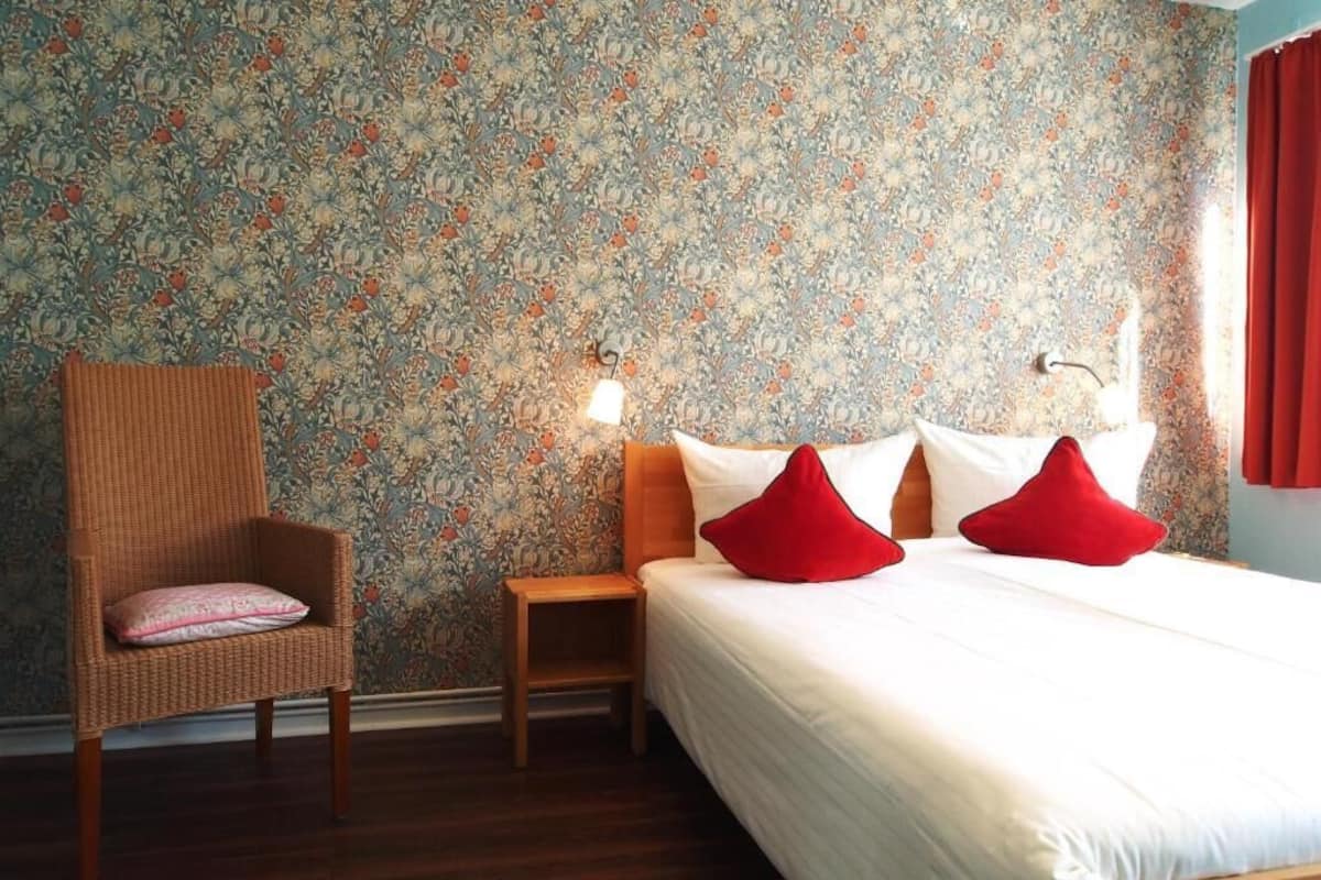 Chambre Double | Fer et planche à repasser, Wi-Fi gratuit