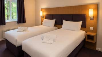 Standard Twin Room | Free WiFi