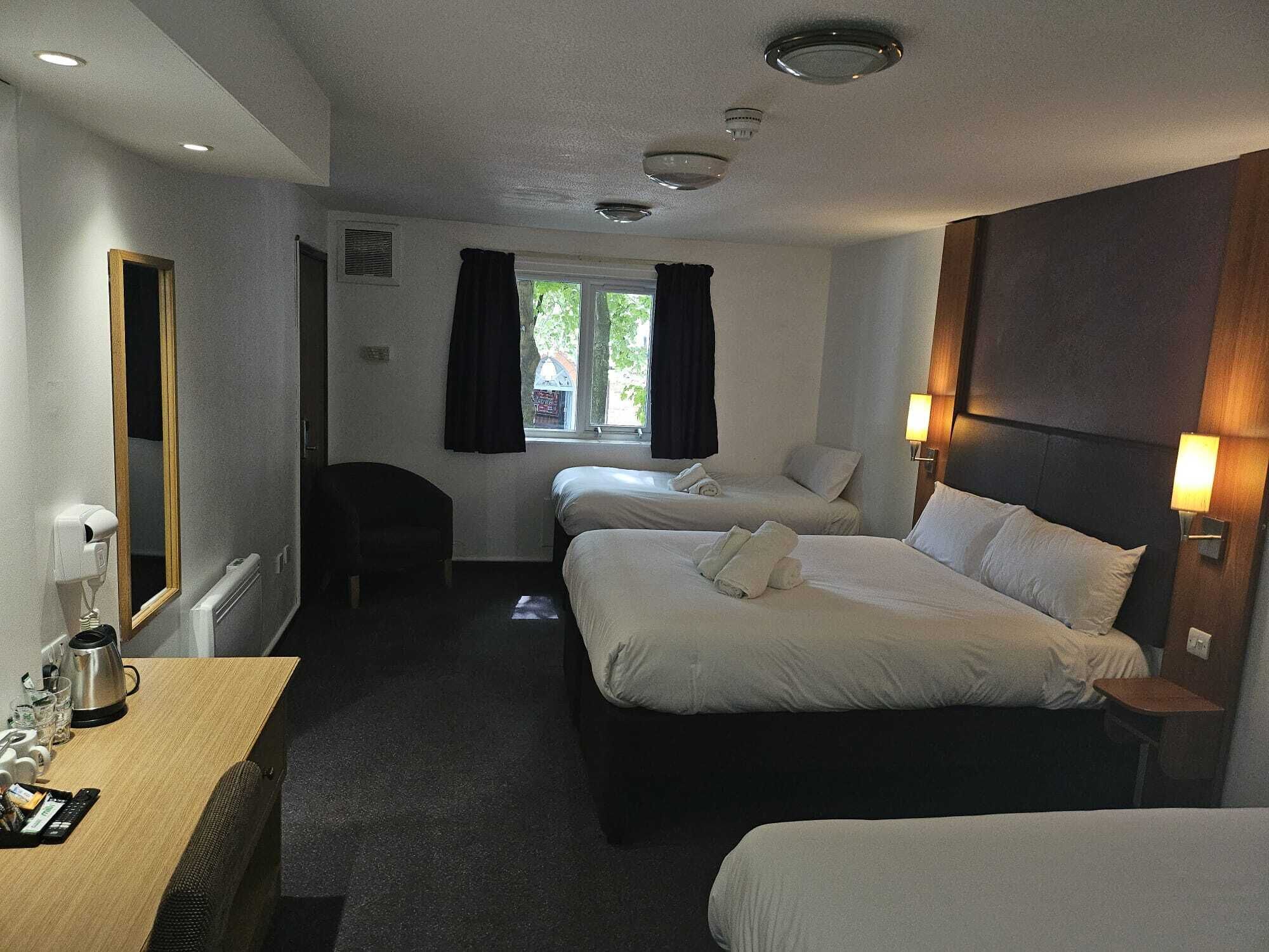 Photo - Middleton Inn, Manchester