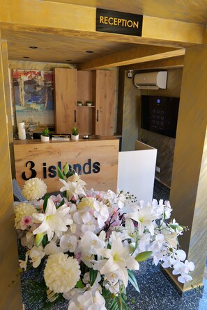Reception - 3 Islands 2 Hotel (Ksamil)