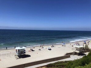 Beach nearby, beach towels - Walk to Beach | AC | Firepit | Grill (Carlsbad)