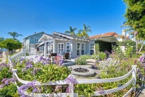 Terrace/patio - Walk to Beach | AC | Firepit | Grill (Carlsbad)