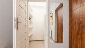 Unclassified image, 4 of 15, button - Studio Apartment Gromadzka Cracow (Kraków)