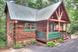 Exterior - Southern Comfort | Spacious Family Retreat, Dog Friendly w/ Gaming Area and More (Sautee Nacoochee)