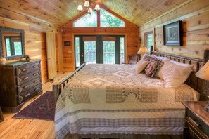 2 quartos, ferros/tábuas de passar roupa, Wi-Fi de cortesia