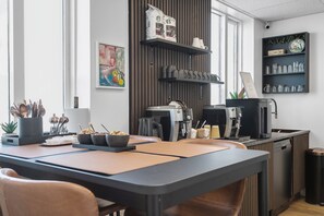 Mini-fridge, microwave, dishwasher, toaster