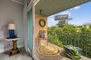 Property grounds - 🤯✅5⭐️WOW, BRAND NEW, LUX AT&T DFW HOME - BOOK NOW✅* (Grand Prairie)