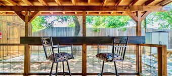 Perfect Private Getaway in Buchanan Lake Village!