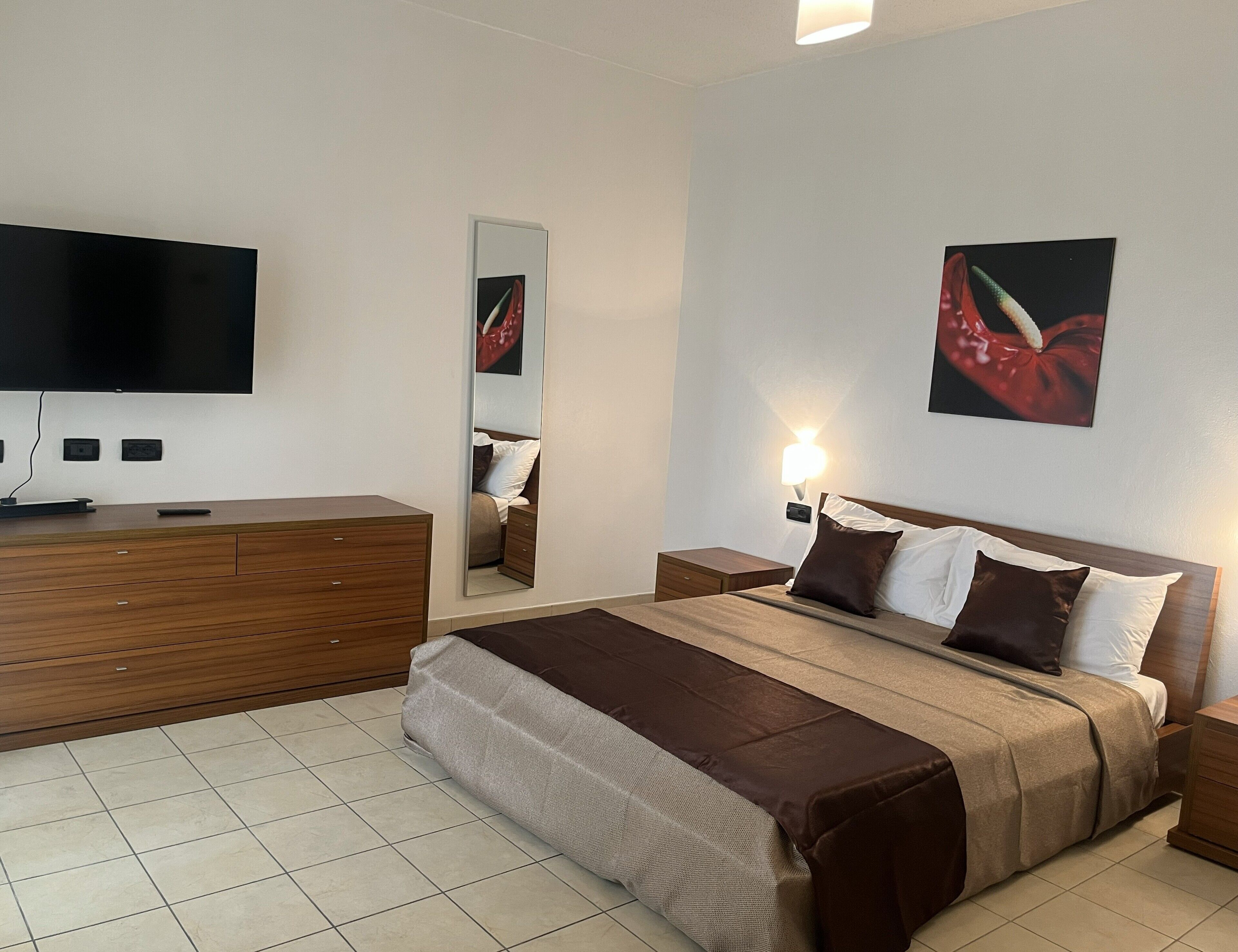 Three-Bedroom Apartment - High Floor