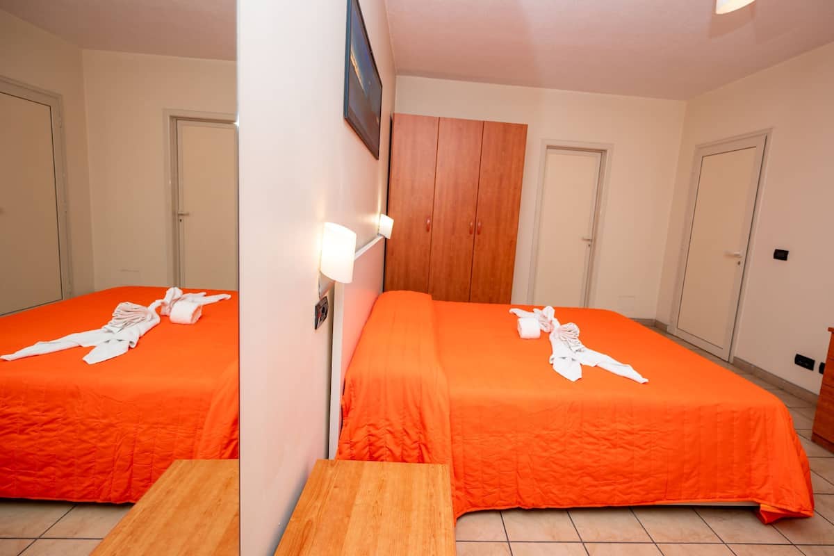 Coffres-forts dans les chambres, bureau