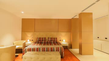 Presidential-Suite | 1 Schlafzimmer, Zimmersafe, Schreibtisch, laptopgeeigneter Arbeitsplatz