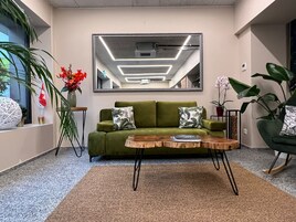 Televisión LED 32 pulgadas con canales de televisión digitales