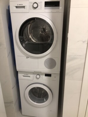 Interior - The SunshineLiving apartment is a 10-minute walk from the beach. (Bar)