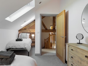 3 chambres, Wi-Fi gratuit, draps fournis