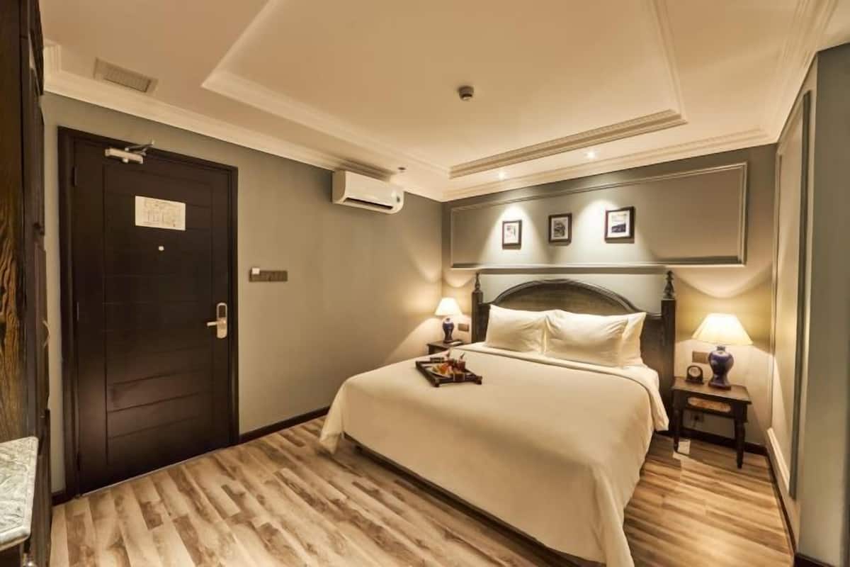 Premium bedding, down duvets, memory-foam beds, in-room safe
