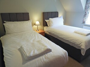 2 chambres, Wi-Fi gratuit, draps fournis