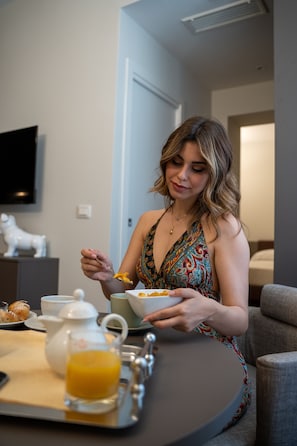 Exclusive Suite | In-room dining