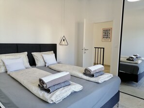 6 Schlafzimmer, Bügeleisen/Bügelbrett, Reisekinderbett, kostenloses WLAN