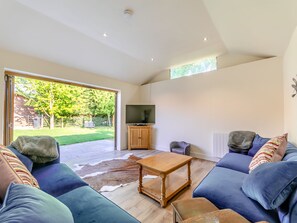 TV - Red Brick Barn - UK39916 (Burton Pedwardine, near Sleaford)