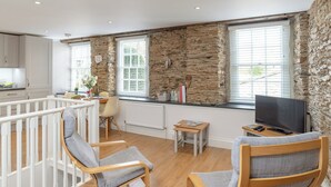 Unclassified image, 3 of 23, button - 2 bedroom accommodation in Fowey (Fowey)