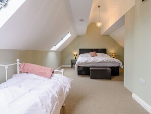5 Schlafzimmer, kostenloses WLAN, Bettwäsche