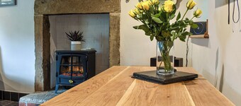 Johnsons Cottage - UK39727
