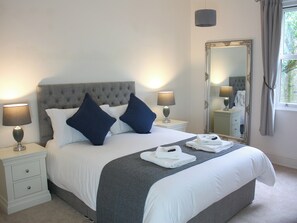 6 chambres, Wi-Fi gratuit, draps fournis